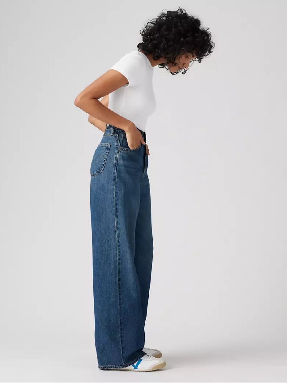 Levi’s Women Cinch Baggy Lightweight Jeans In chasing dreams Sz 29 NWT - Picture 5 of 14